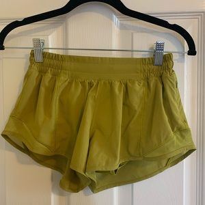 Lululemon Hotty Hot Mustard Yellow Shorts size 4